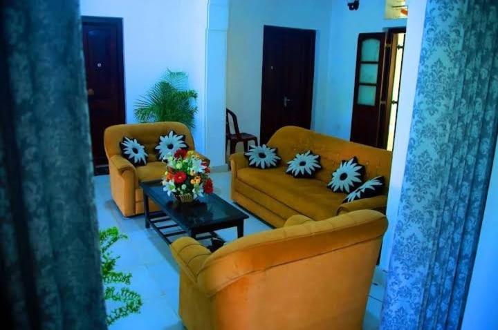 Salmanel Resort Ratnapura Esterno foto
